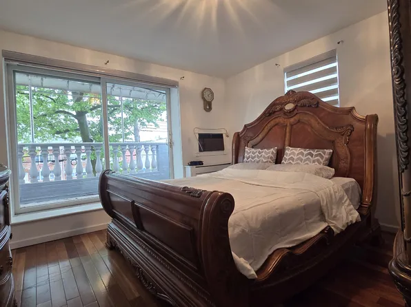 2154 West 6th Street image 8 of 14