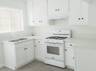 6910 Simpson Ave APT 2, North Hollywood, CA 91605