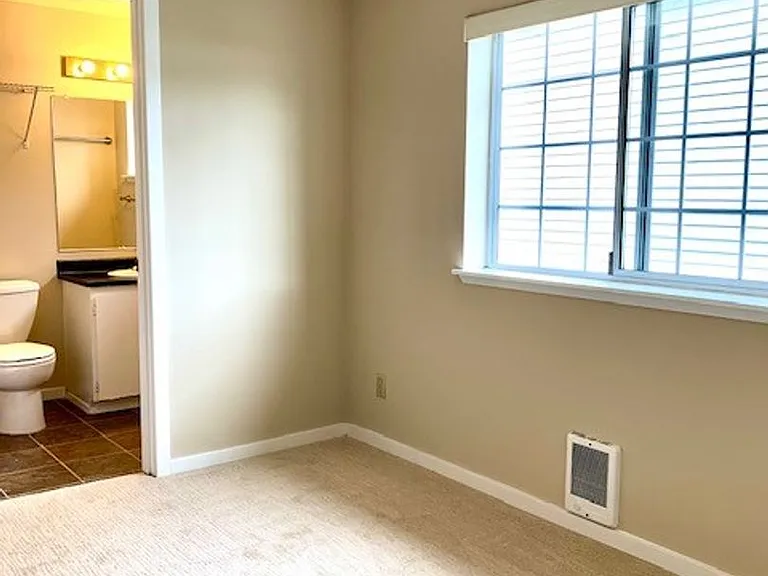 Bon Micheal Apartments — Photo 13