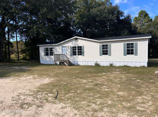 148 Broadleaf Dr, Hamlet, NC 28345