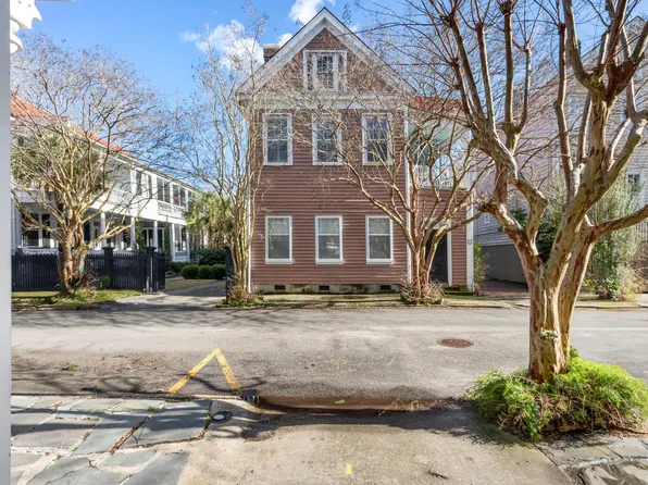 18 Savage St APT B, Charleston, SC 29401