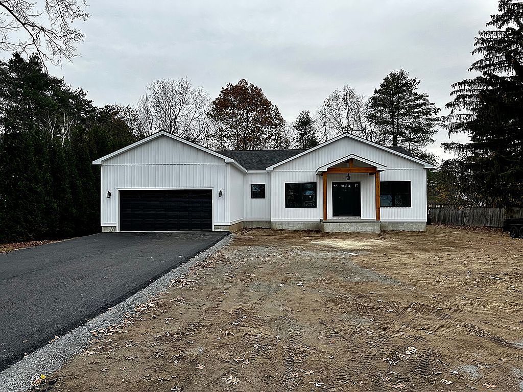 31 Feeder Dam Rd, South Glens Falls, NY 12803 Zillow