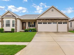 182 Granite Dr, Peninsula, OH 44264