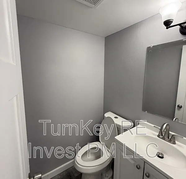 36 Wildwood Ln #G — Photo 8