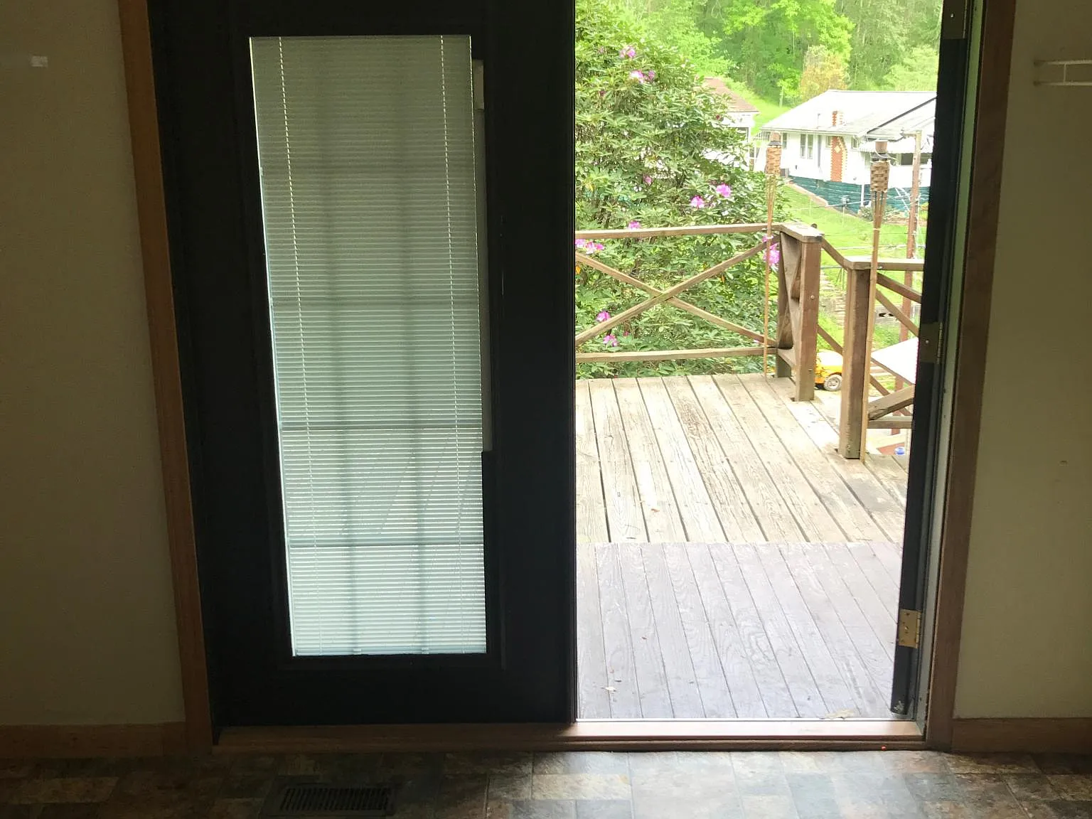 844 South Park Road — Photo 3