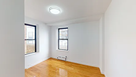 Sold by Thomas Lipovetsky, LREB