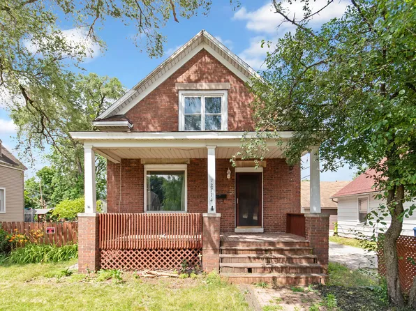 12714 Mozart St, Blue Island, IL 60406