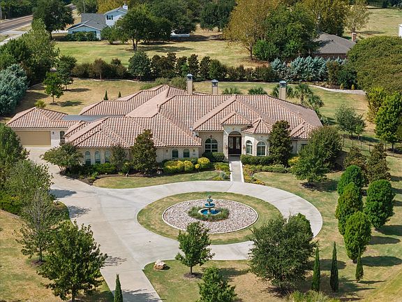 2nd image of 1700 Bison Meadow Ln