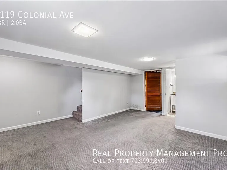 1119 Colonial Ave — Photo 29