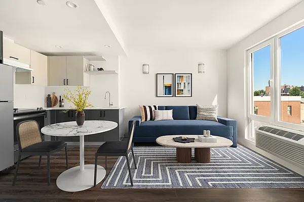 Rented by Bohemia Realty Group | media 12