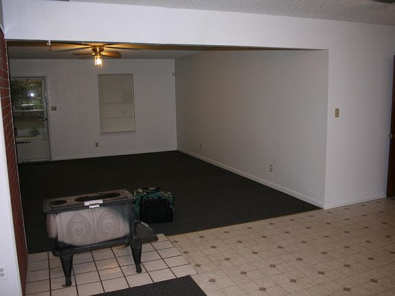 4th image of 105 31st St NW