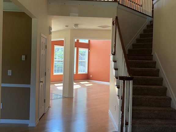 2nd image of 3118 Yelton Ln