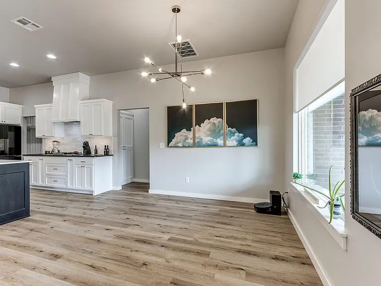 7404 NW 159th Ter — Photo 37