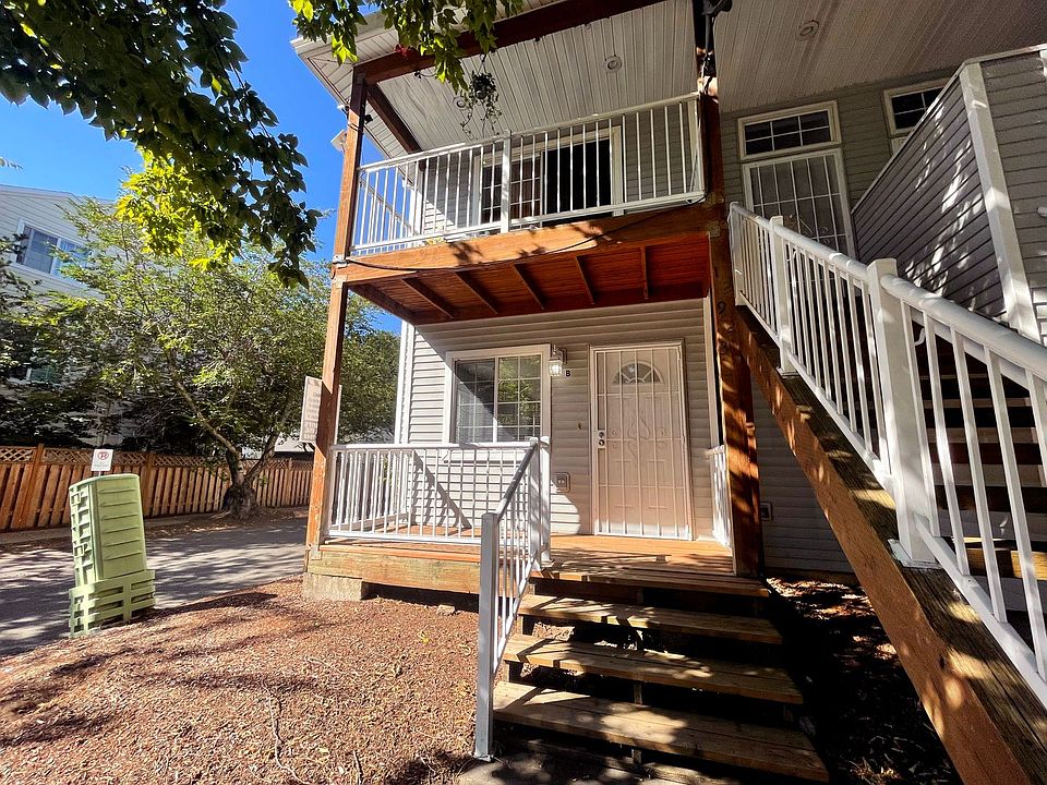 1st image of 12923 NE Prescott Dr APT B