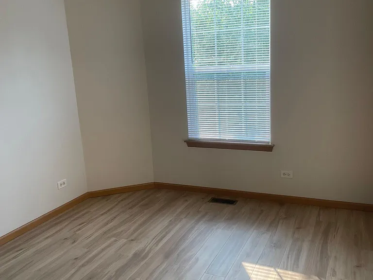 1518 Grand Dr #4 — Photo 14