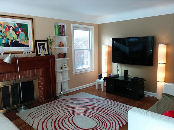 2nd image of 13780 Sherwood Ave