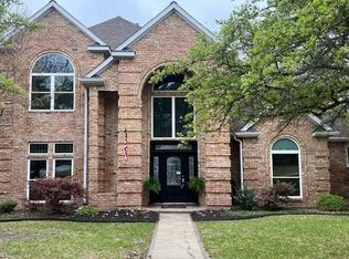 820 Windlake Cir, Heath, TX 75032
