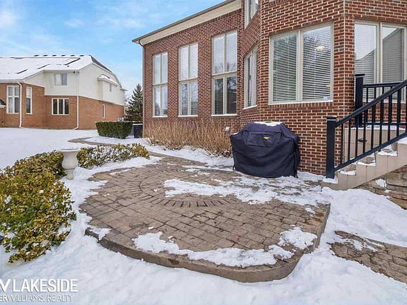 5th image of 2471 Nickelby Dr