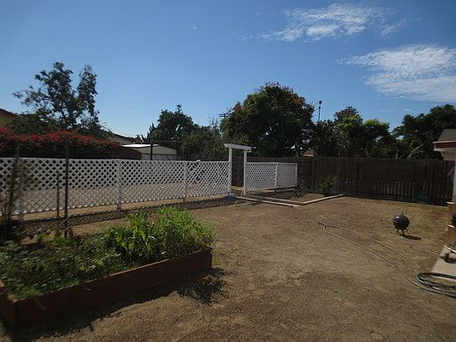4th image of 430 James Ct