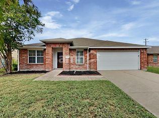 1102 Longhorn Ln, Forney, TX 75126