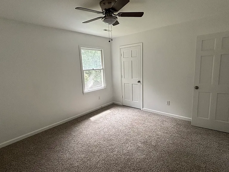 317 Bridge Wood Dr — Photo 10