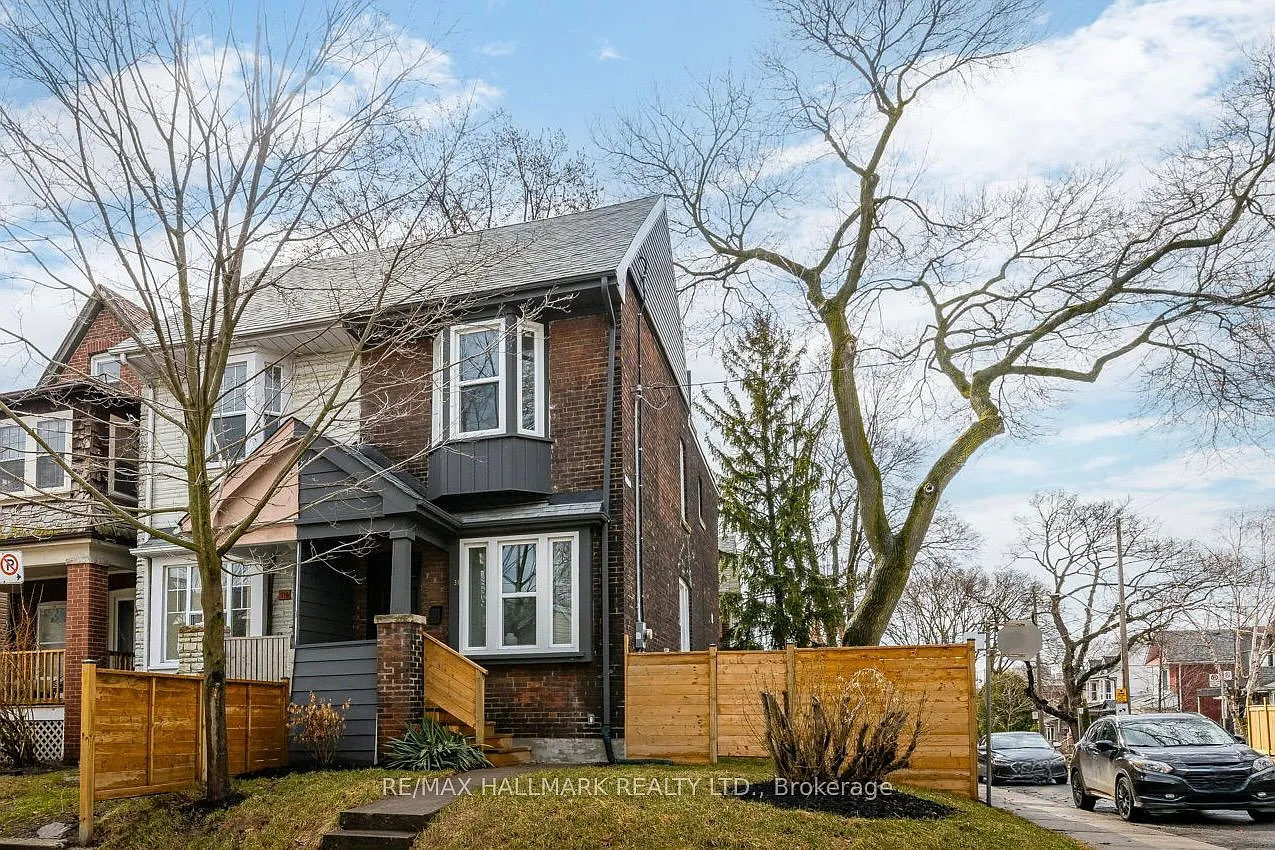 31 Myrtle Ave photo 1