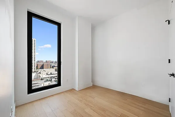 Rented by Living New York | media 12