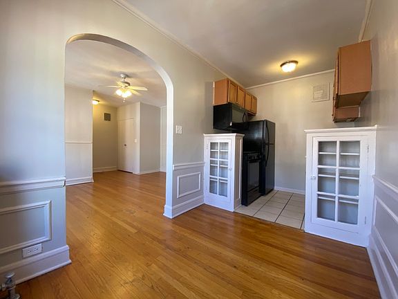 5th image of 1261 W Argyle St APT 208