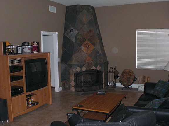 BEAUTIFUL SLATE FIREPLACE