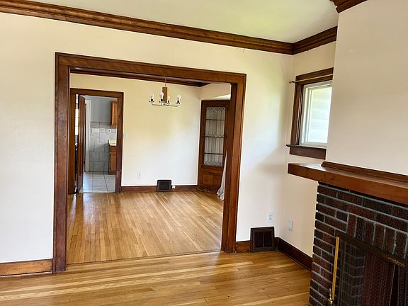 2nd image of 1648 Cohassett Ave