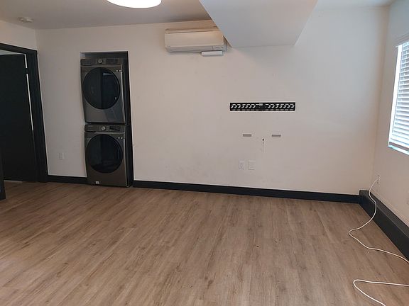 5th image of 4286 45th St #10