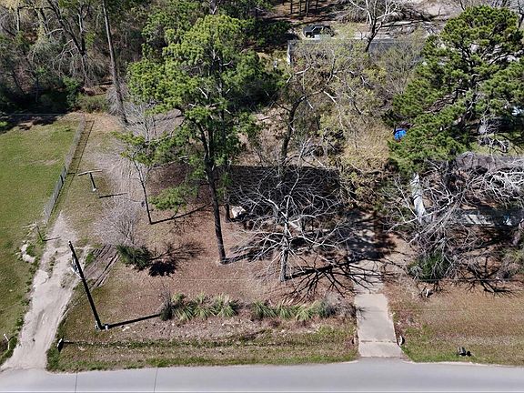 5th image of 23288 Stoneshire Dr