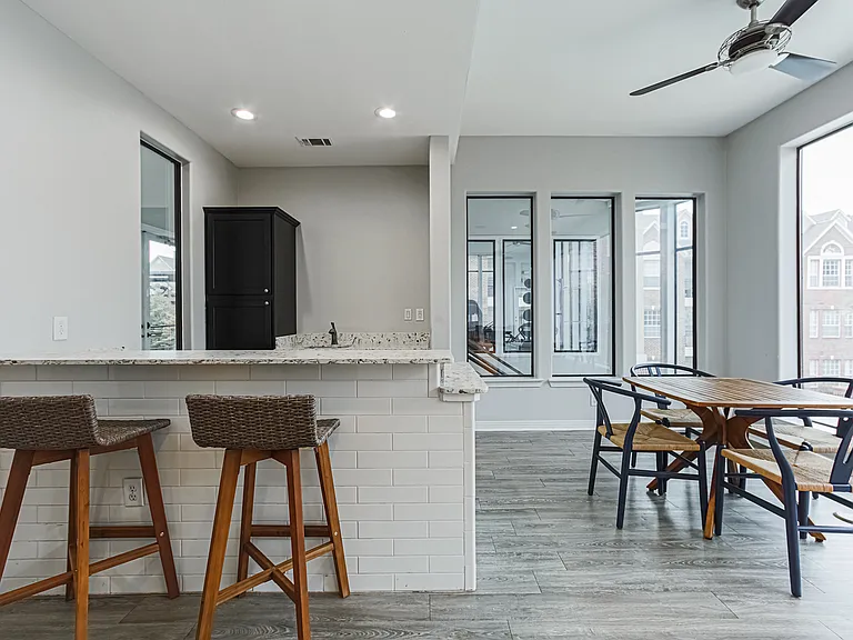 The Village at Bellaire Apartments — Photo 14