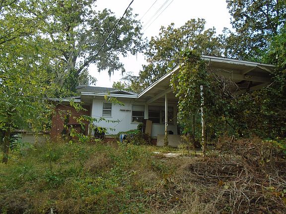 4th image of 1735 Mahan Dr #1