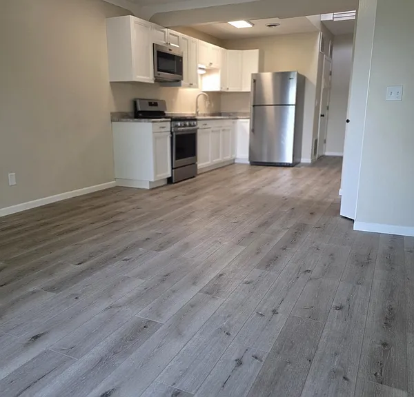 159 Riverview Dr #1 — Photo 4