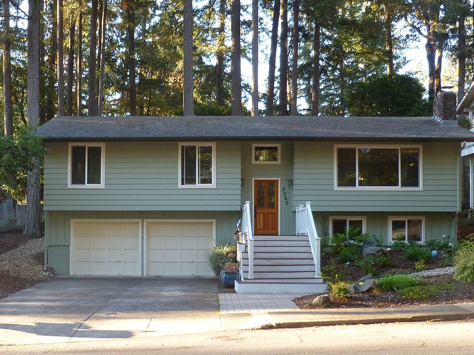 1st image of 2060 NW Dogwood Dr