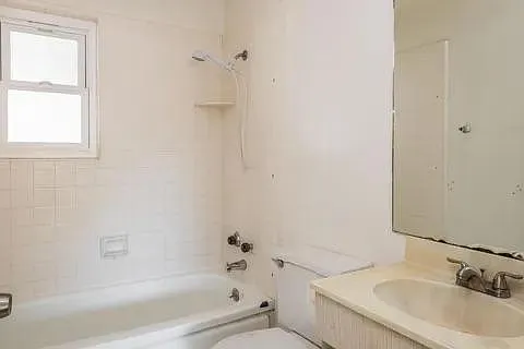 320 Boronda Rd — Photo 10