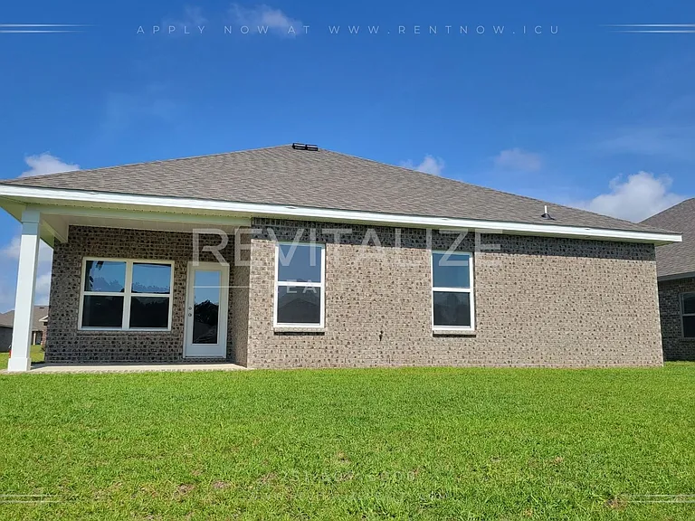 1730 Grouse St — Photo 51
