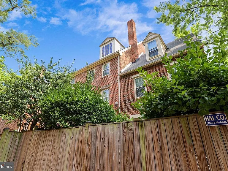217 S Fayette St — Photo 34