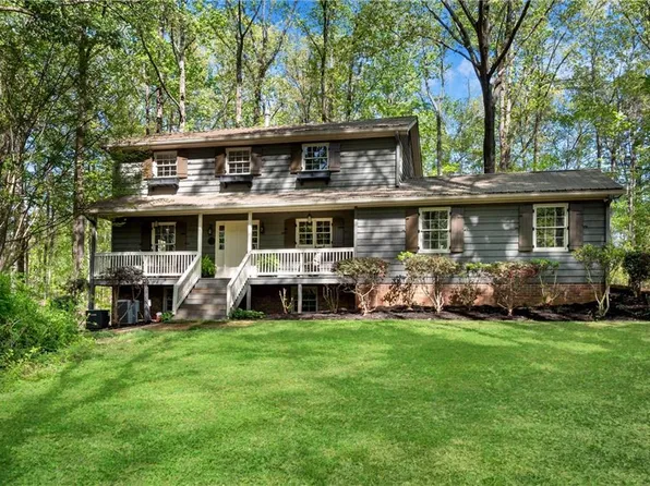 15355 Hopewell Rd, Milton, GA 30004