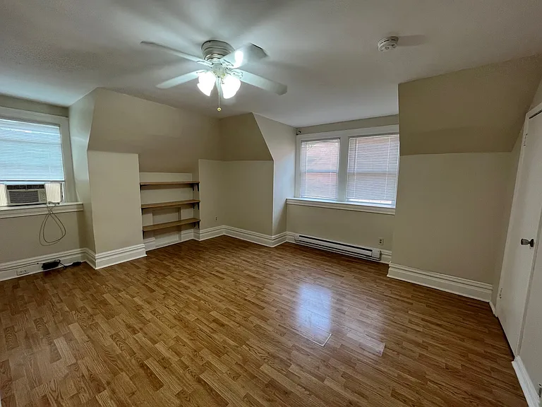 620 Summerlea St — Photo 14