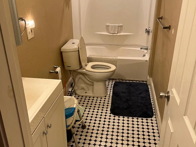 87 Endicott St #1 — Photo 7