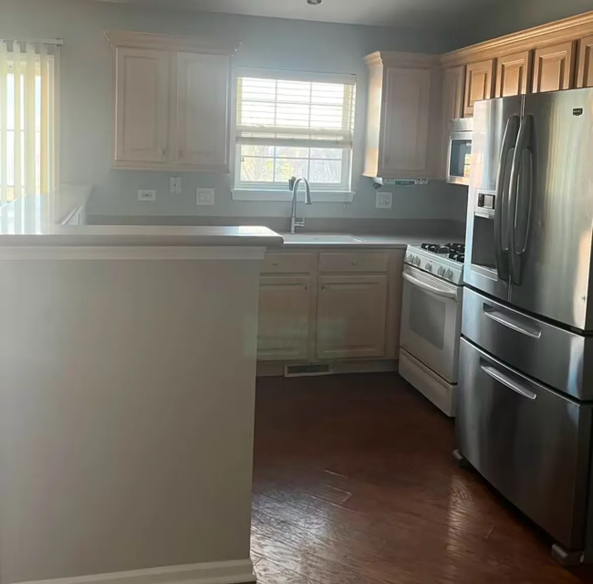 2 bed, 1200 sqft, $2,550 — Photo 3