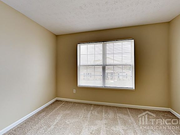 4th image of 639 Shagbark Dr