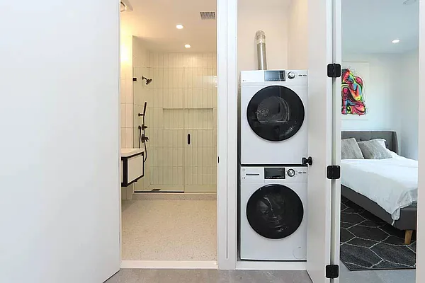 Rented by GROOME REALTY LLC | media 15