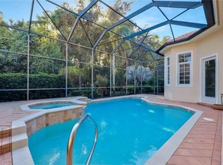 5616 Hammock Isles Dr, Naples, FL 34119