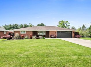 102 Trinity Dr, Aliquippa, PA 15001