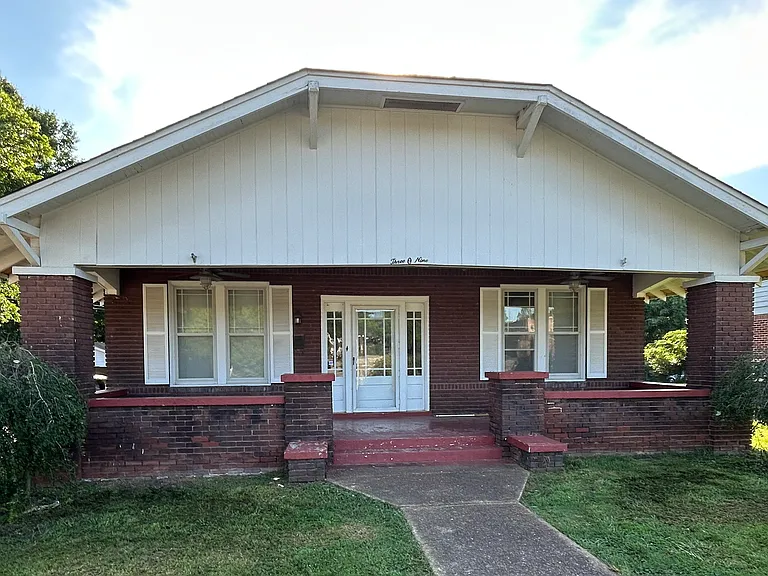309 N Fairgrounds St — Photo 1