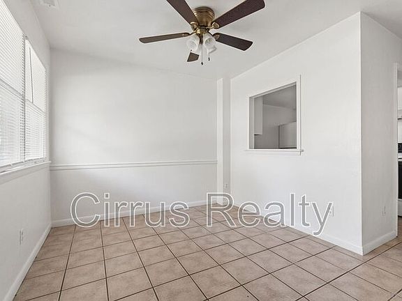 3rd image of 98 Francis St