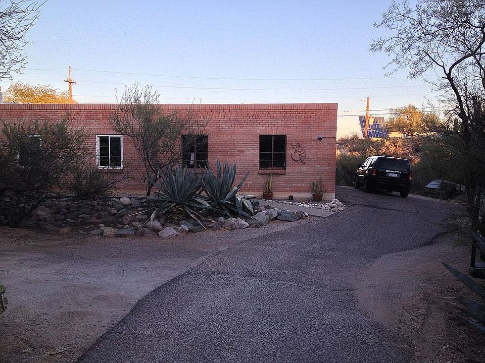1st image of 5460 N Bonita Pl